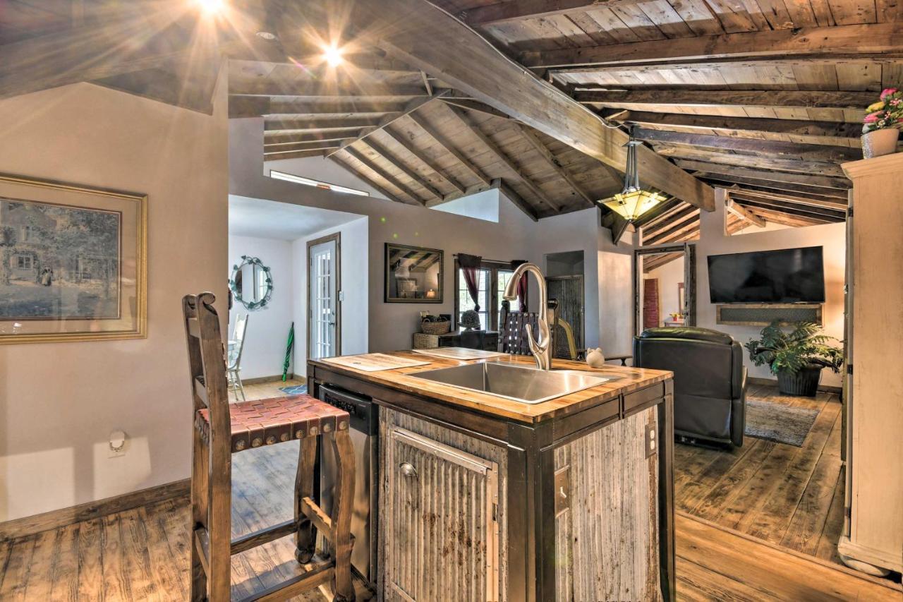 Rustic Chic Home About 1 Mi To Dtwn Hot Springs! Eksteriør billede
